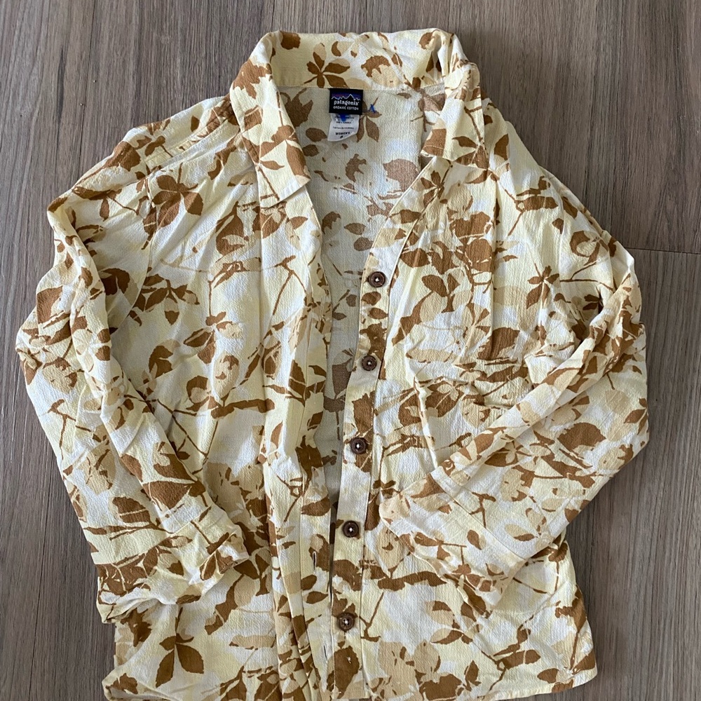 Patagonia Organic Cotton Leaf Print Shirt